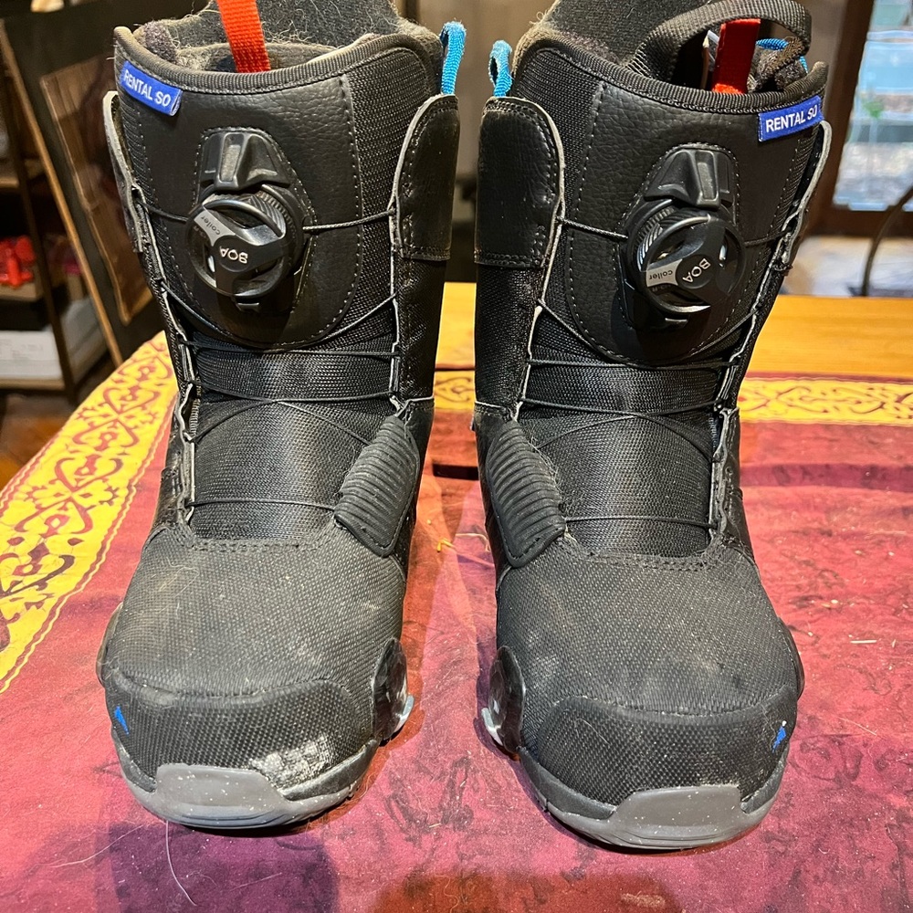Burton Black Kids zip line snowboard boots step on